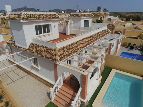 Villa Sierra Golf - Luxury Property Sleeps 8
