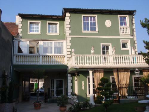 Bed & Breakfast Villa-angelina