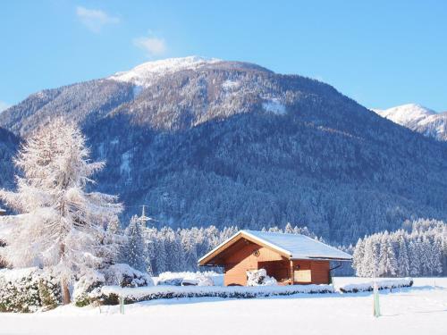Hostal Ferienwohnungen Themessl