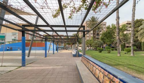 Apartamento Piso de Dise�o Junto Al Centro de Murcia Con Parking
