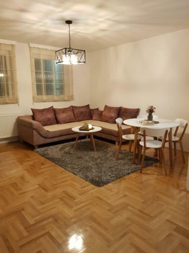 Sunrise Apartman
