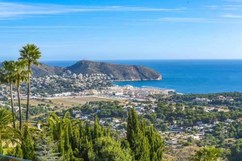Villa Graham Holiday Rentals - La Palmera