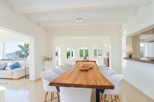 Villa Graham Holiday Rentals - La Palmera