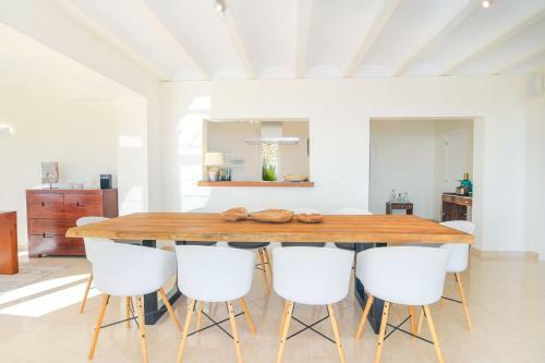 Villa Graham Holiday Rentals - La Palmera