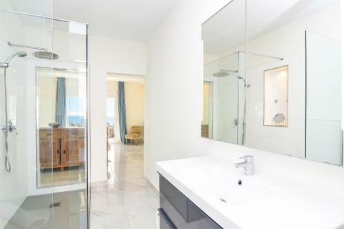 Villa Graham Holiday Rentals - La Palmera
