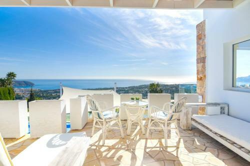 Villa Graham Holiday Rentals - La Palmera