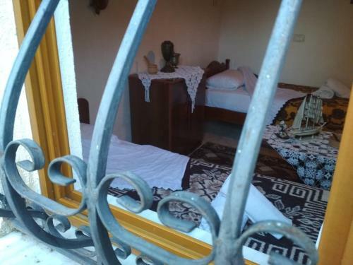 Hostal Guesthouse Celos