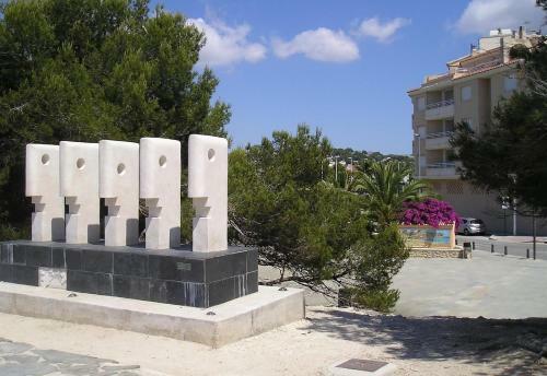 2 Bed Apartment In Central Moraira