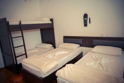 Hostal The Fir Gate