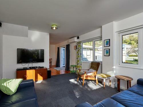 Backstreet Bach - Kaikoura Holiday Home