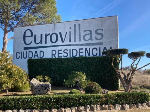 La Casa De Las Encinas