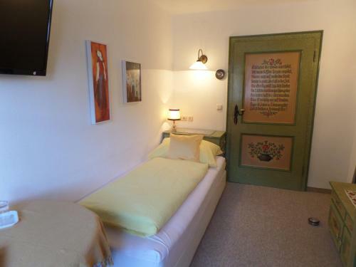 Hostal Pension Sonnenberg