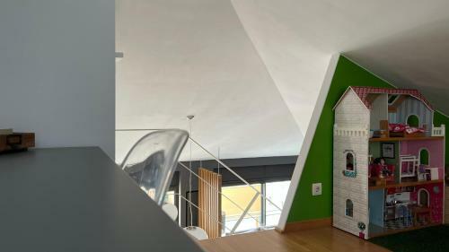 Apartamento �tico de Dise�o Con Terraza En El Centro de Olot
