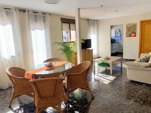Apartamento Di�fano Y Luminoso En Onil
