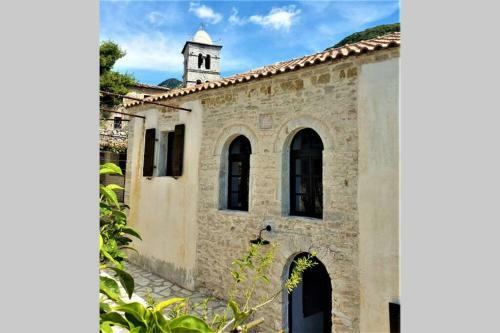 Rustic Holiday Villa Upper Qeparo