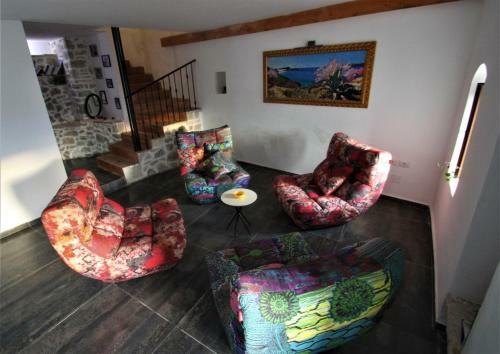 Villa Belvedere, Upper Qeparo