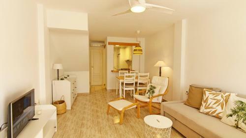 Apartamento Garden Poligono 5 - Junto A La Playa