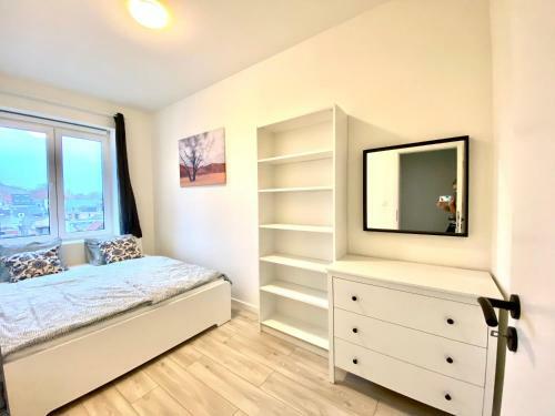 Isabel Apartments