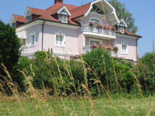 Apartamentos Villa Ros�