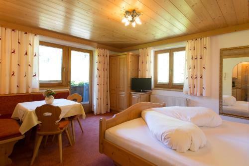 Hostal Landhaus Zauser
