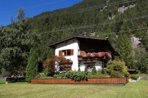 Hostal Landhaus Zauser