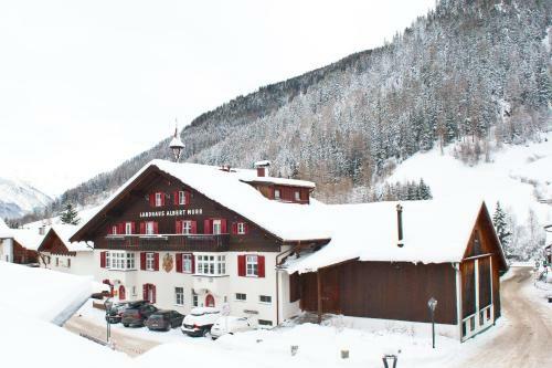 Hostal Landhaus Murr