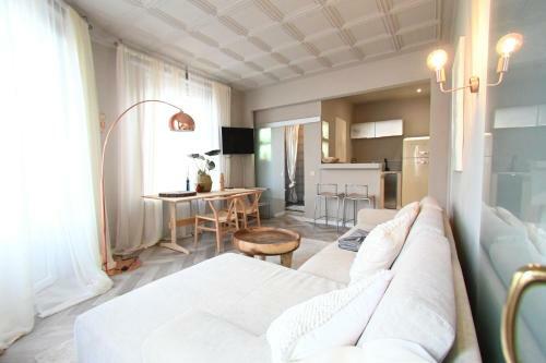 My Infinity Homes 4 Apartments In One Huge House