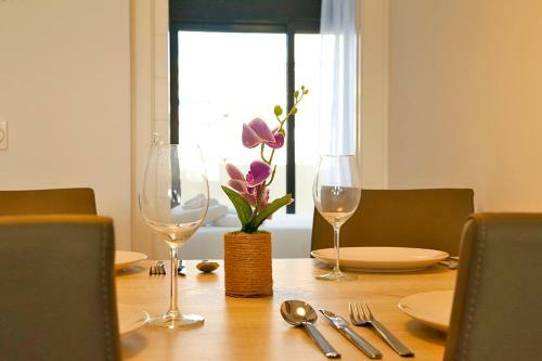 Pepper Street Apartment