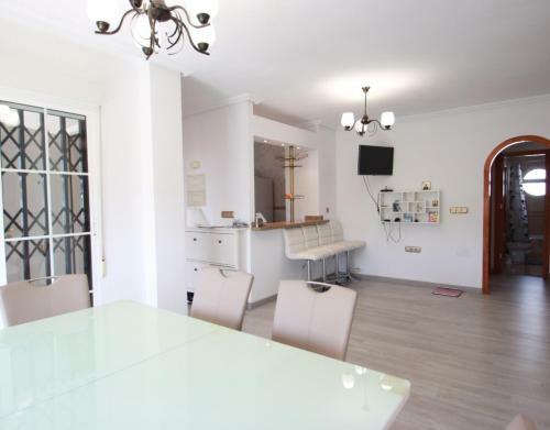 Casa Con Piscina