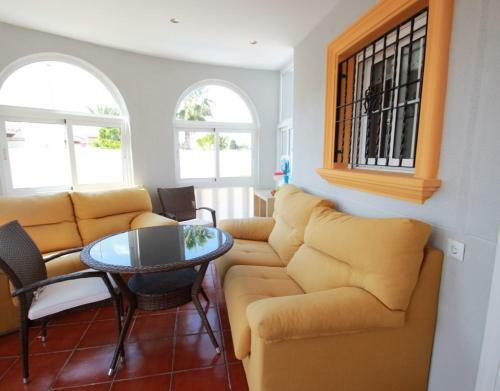 Casa Con Piscina