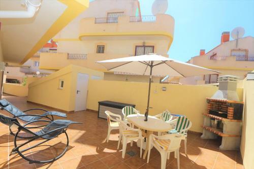 Apartamento Duplex Amapolas Ref. 8269