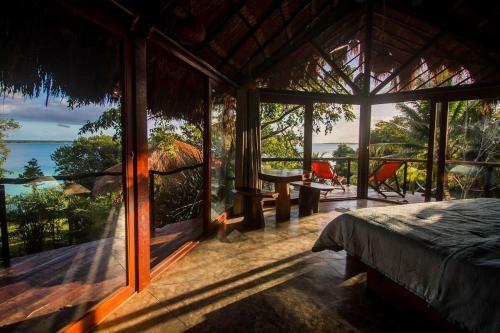 Lodge Amaca Bacalar