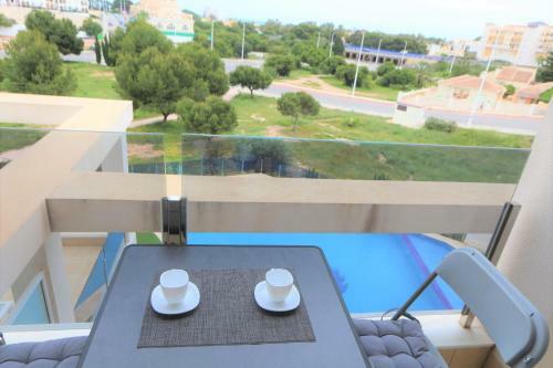 Apartamento Zenia Azul Ref 8270