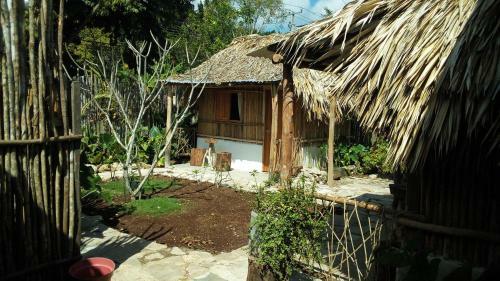 Hostal Caba�as Alma Verde
