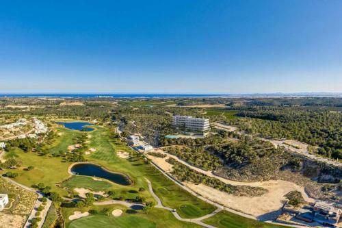Hinojotwentyone - Luxury Las Colinas Two Bed Apartment