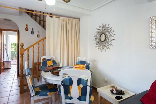 Pool-side Townhouse In Cabo Roig