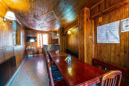 Hostal Villa Bela