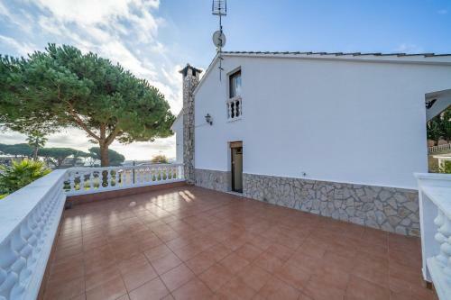 Homeholidaysrentals Arenal - Costa Barcelona
