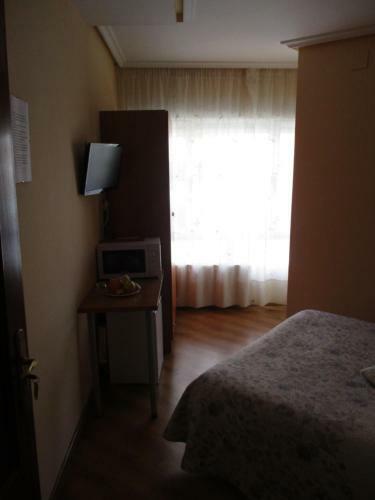 Albergue Hostal Becares
