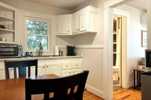 Hummingbird Home - The Studio