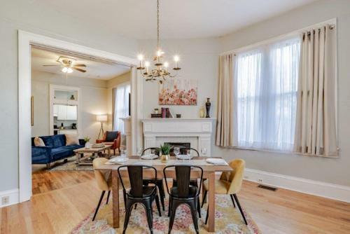 Apartamento Dauphin District Darling #1-downtown, Restaurants