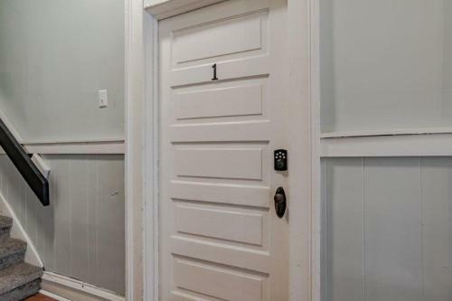 Apartamento Dauphin District Darling #1-downtown, Restaurants