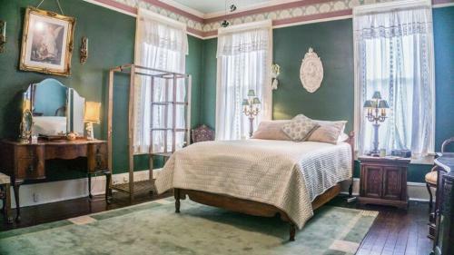 Mckean Manor