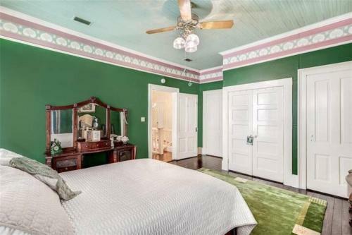 Mckean Manor