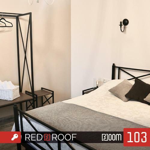 Hostal Redroof Country House Hotel