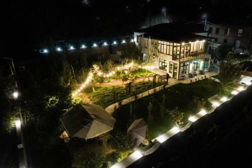 Hostal Redroof Country House Hotel