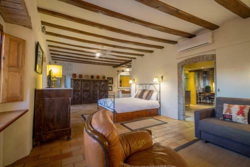 Can Felip Apartments