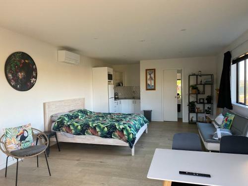 Hostal Large Super King Studio On Kapiro