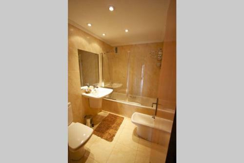 Apartamento Atico Centro Oviedo 3hab+garaje+terraza+wifi