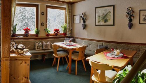 Hostal Haus Vasul